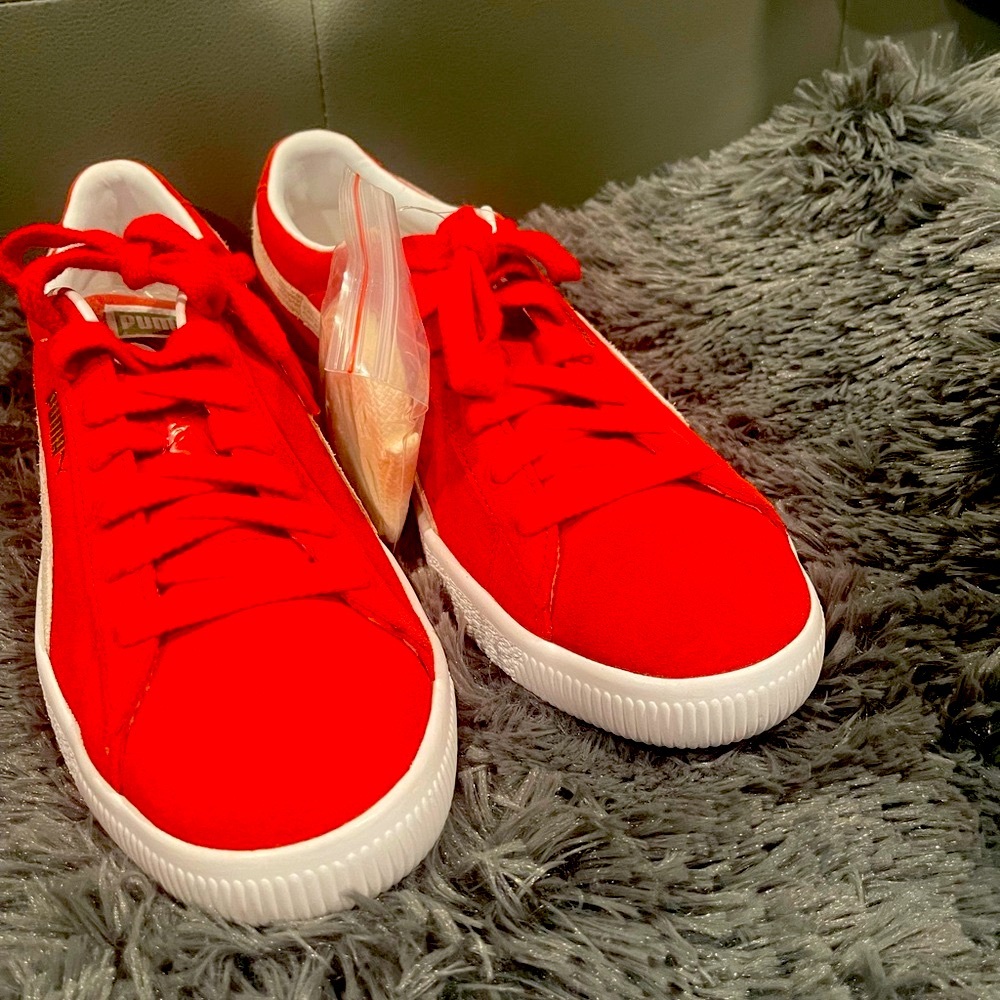 Puma Red Athletic Shoes Bold Design